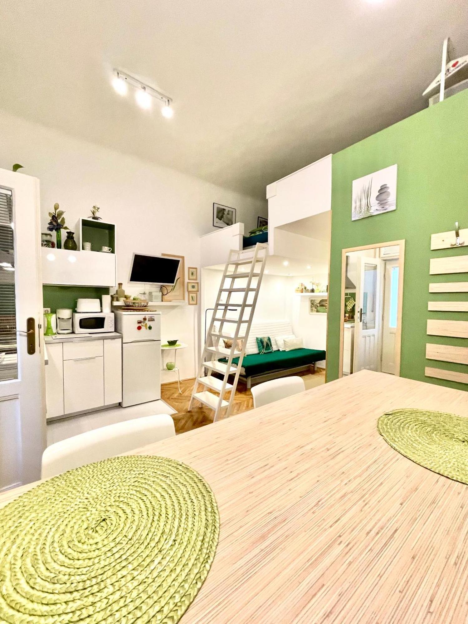 Green Pearl Apartment At St Stephen' S Basilica Budapeste Exterior foto
