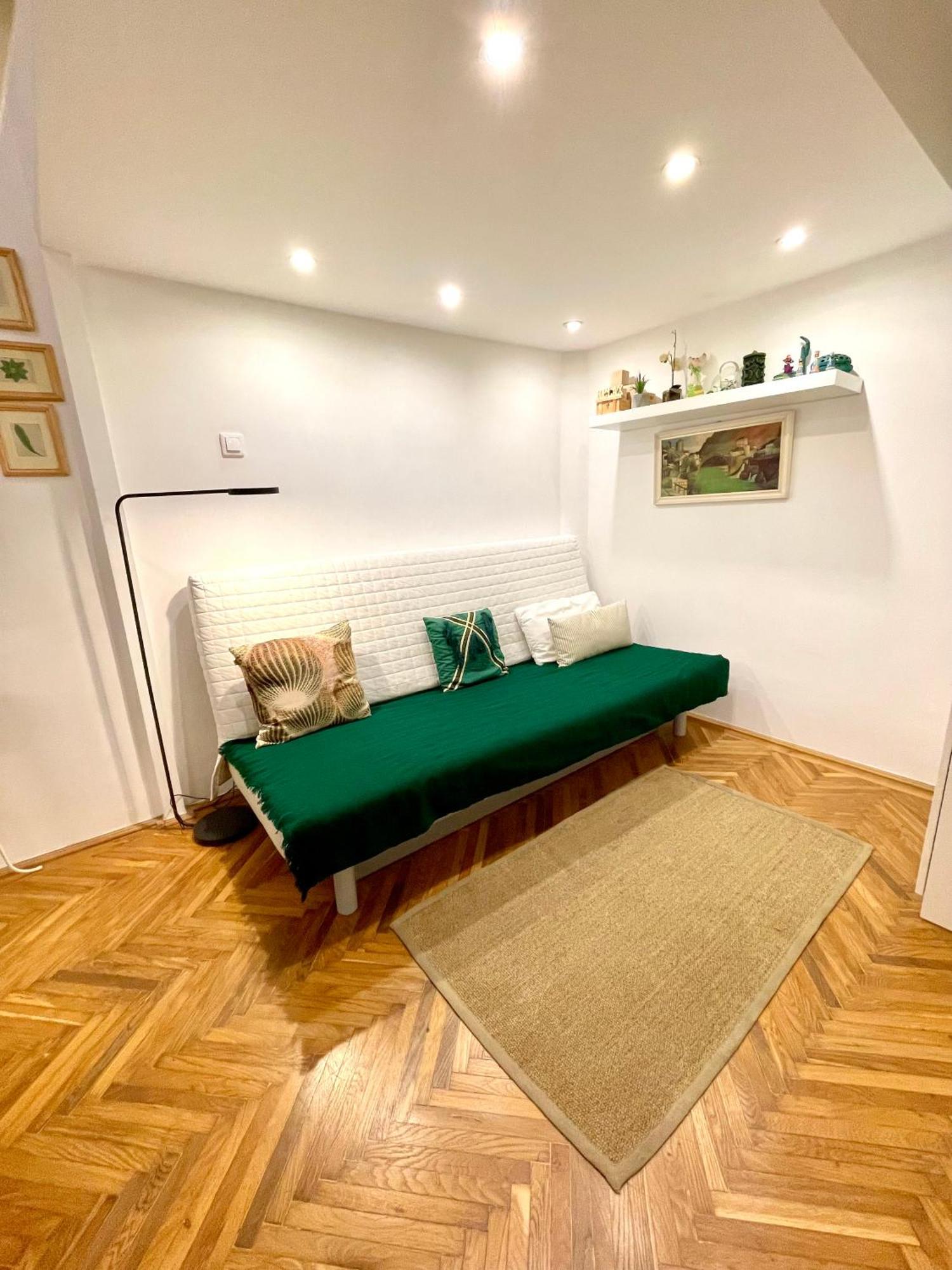 Green Pearl Apartment At St Stephen' S Basilica Budapeste Exterior foto
