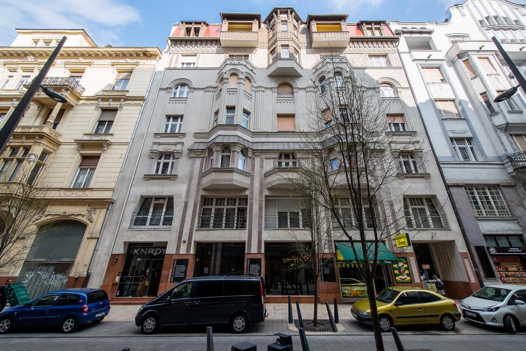Green Pearl Apartment At St Stephen' S Basilica Budapeste Exterior foto